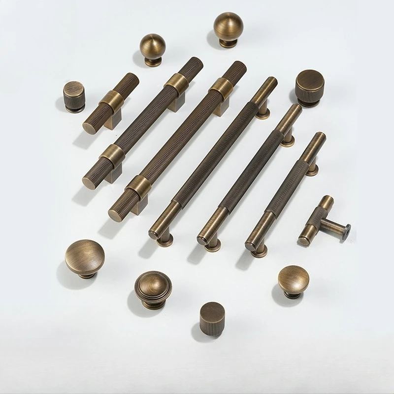Nordic Vintage Brass Furniture Handles Bronze Handles for Wardrobe and Drawer High Grade Kitchen Cabinet Handles Shoe Cabinets
Nordic Vintage Brass Furniture Handles Bronze Handles for Wardrobe and Drawer High Grade Kitchen Cabinet Handles Shoe Cabinets