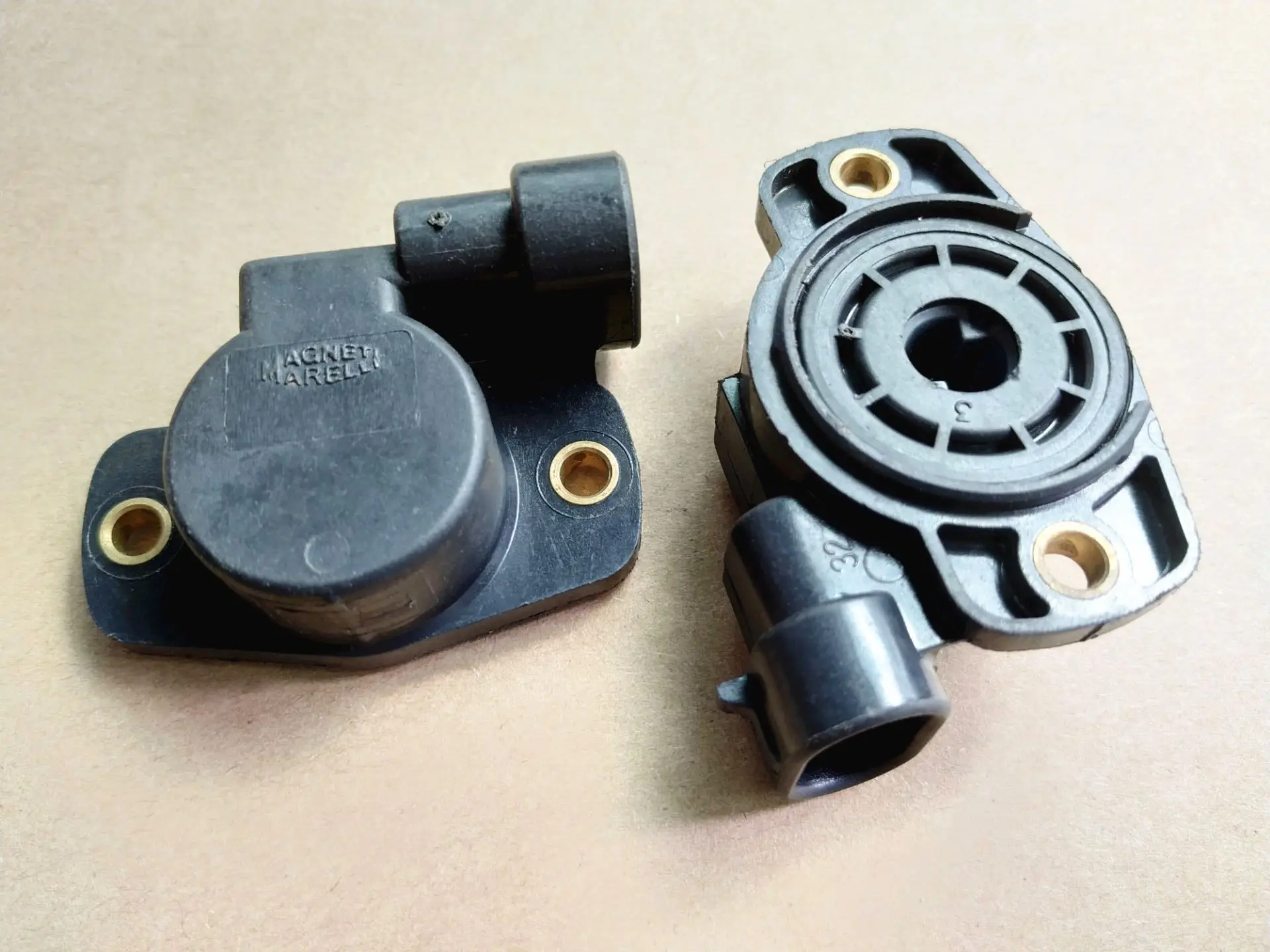 Original Oem Replacement Throttle Position Sensor For Harley Touring Softail Dyna 27629-01 27629-01a High Quality
Original Oem Replacement Throttle Position Sensor For Harley Touring Softail Dyna 27629-01 27629-01a High Quality