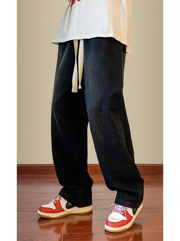 Американские повседневные джинсы свободного кроя для мужчин, летние новые модные брюки прямого кроя, универсальные широкие брюки для отдыха
Американские повседневные джинсы свободного кроя для мужчин, летние новые модные брюки прямого кроя, универсальные широкие брюки для отдыха