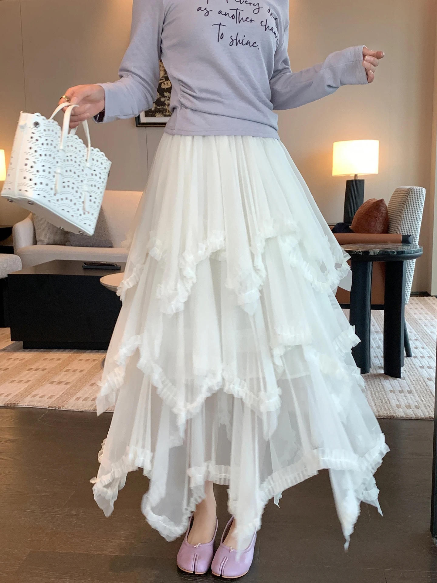 Benxe Moonlight Sweet Holiday Skirt Multi-layer White Lace Heavy-duty A-line High-waist Polyester Fiber Spring 2026
Benxe Moonlight Sweet Holiday Skirt Multi-layer White Lace Heavy-duty A-line High-waist Polyester Fiber Spring 2026