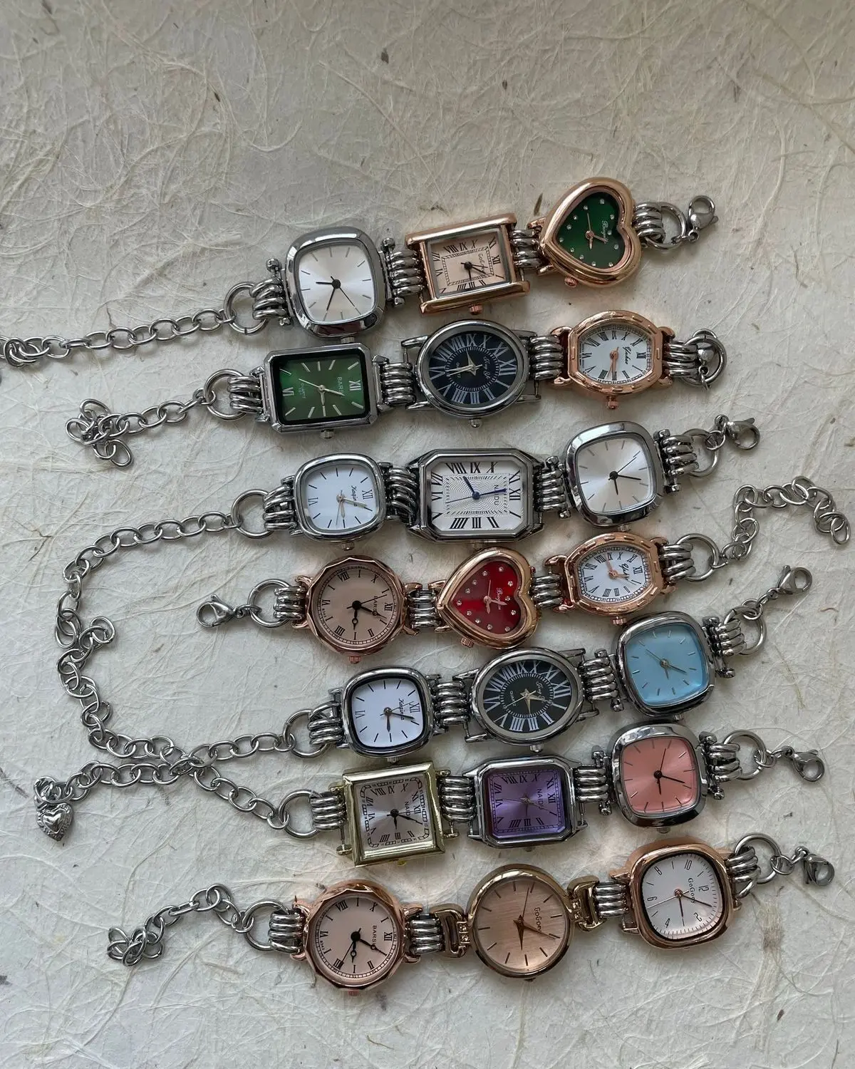 2026 Vintage Style Watch Bracelet Purple Bracelet Punk Style Accessory Fashion Party Gift
2026 Vintage Style Watch Bracelet Purple Bracelet Punk Style Accessory Fashion Party Gift