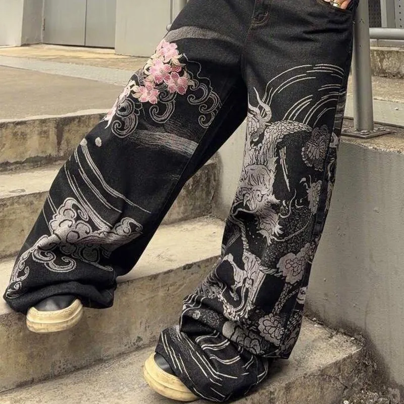 Super Large Embroidered Jeans Y2K Vintage Popular Men Casual Baggy Straight Wide-leg Pants High Quality Hip Hop Streetwear
Super Large Embroidered Jeans Y2K Vintage Popular Men Casual Baggy Straight Wide-leg Pants High Quality Hip Hop Streetwear