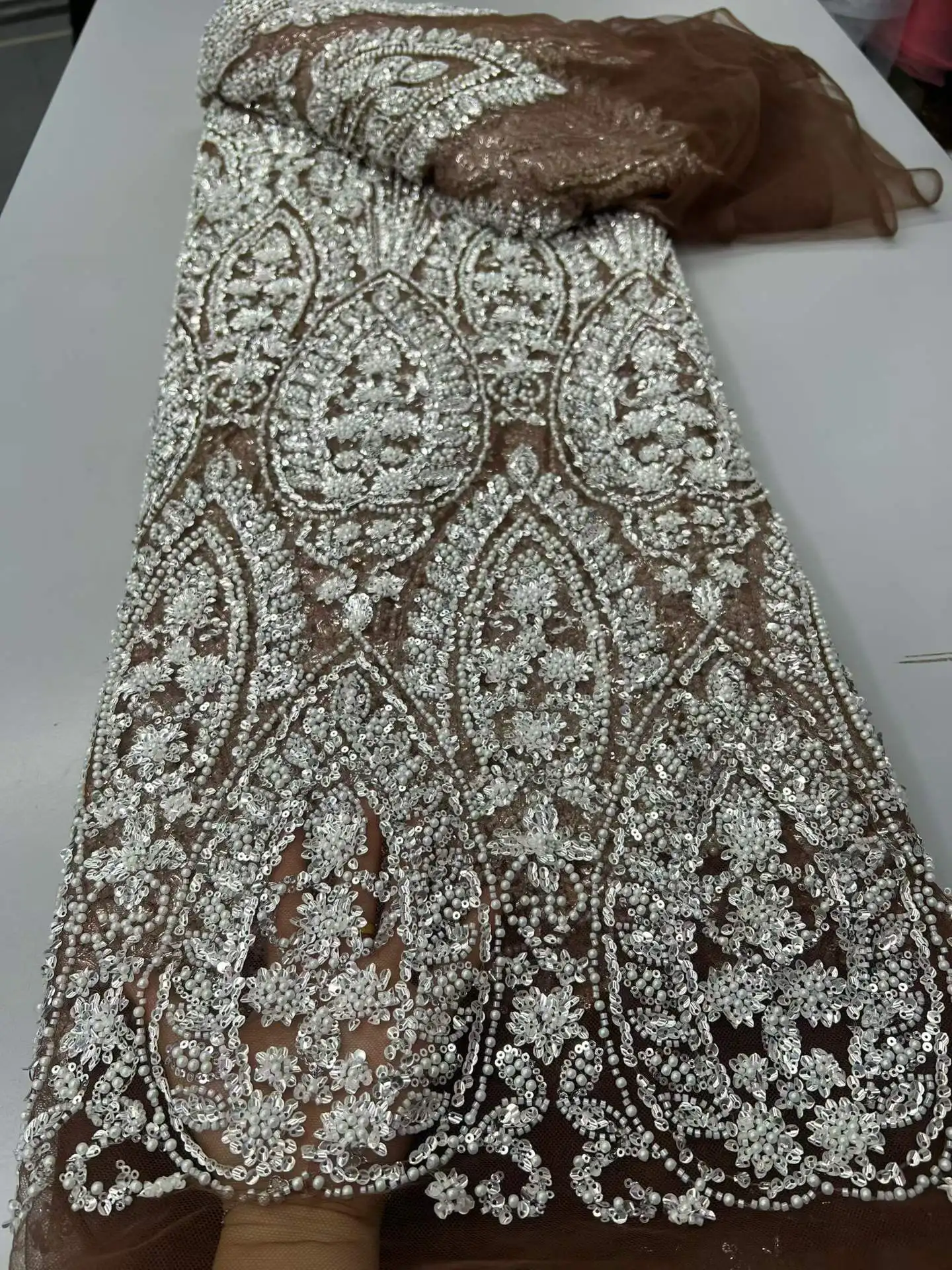 Luxury French Tulle Sequins Lace Fabric 5 Yards Embroidery Beaded African Mesh for Nigerian Women Party Dresses
Luxury French Tulle Sequins Lace Fabric 5 Yards Embroidery Beaded African Mesh for Nigerian Women Party Dresses