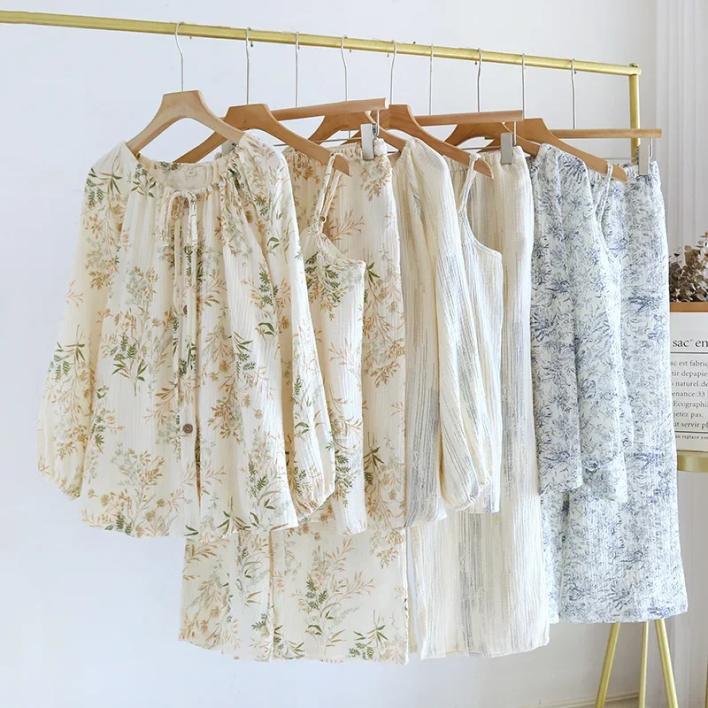 New Women's Pajamas Woman Summer 2024 Thin Sleeveless 3 Pieces Nightwear Floral Sleepwear Cotton Nighty Set Of Clothes
New Women's Pajamas Woman Summer 2024 Thin Sleeveless 3 Pieces Nightwear Floral Sleepwear Cotton Nighty Set Of Clothes