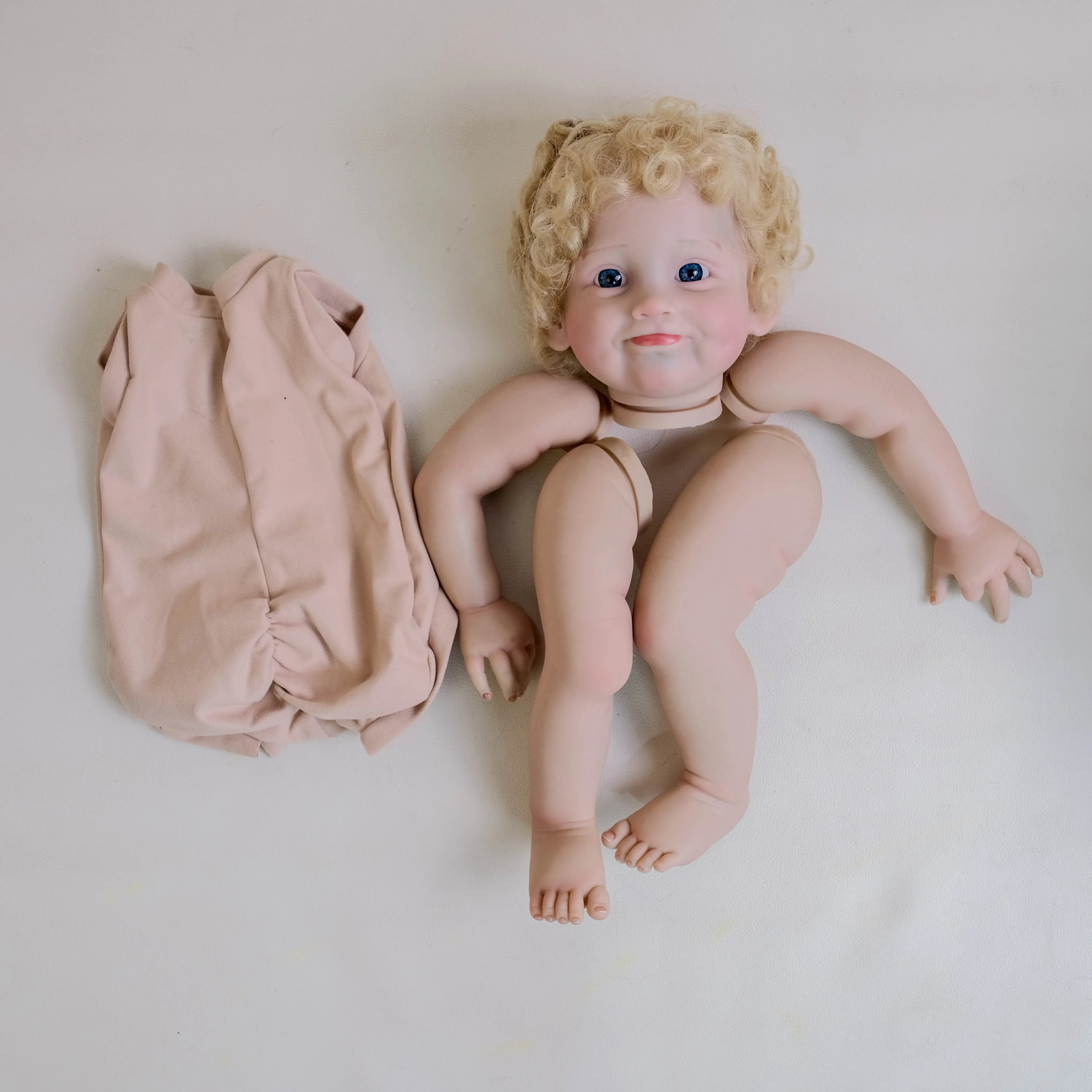 NPK 3D Painting with Visible Veins Milicent Lifelike Unfinished Reborn Doll Kit Painted DIY Toy Doll Parts with Curly Black Hair
NPK 3D Painting with Visible Veins Milicent Lifelike Unfinished Reborn Doll Kit Painted DIY Toy Doll Parts with Curly Black Hair