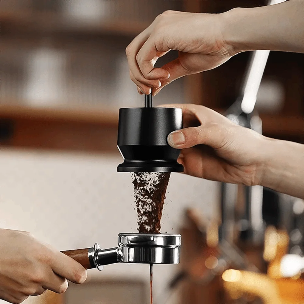58mm Coffee Dosing Cup Aluminum Alloy Universal Espresso Dosing Funnel Corrosion-resistant Coffee Powder Collector Barista
58mm Coffee Dosing Cup Aluminum Alloy Universal Espresso Dosing Funnel Corrosion-resistant Coffee Powder Collector Barista