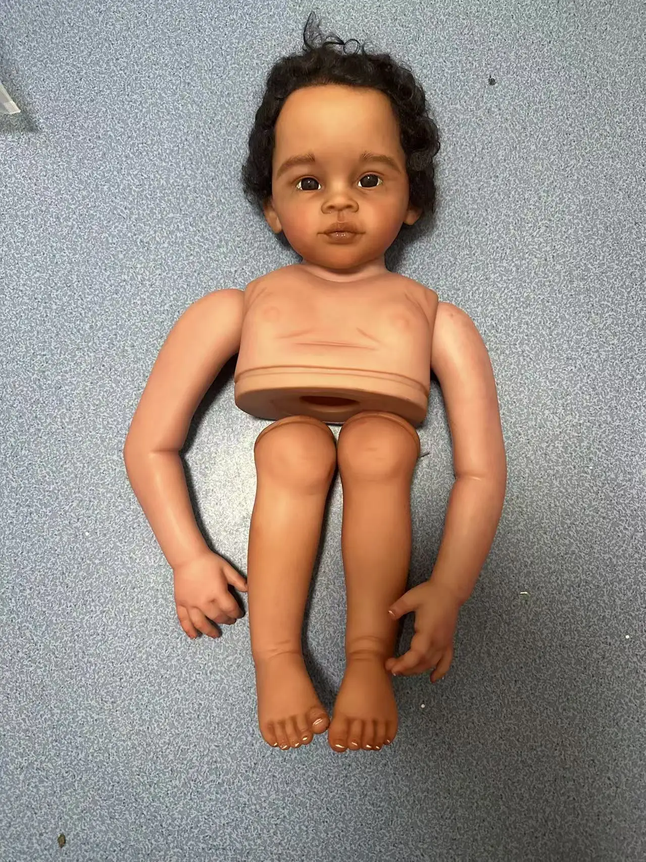 FBBD Customized Limited Supply 32inch Reborn Baby Doll Meili Dark Skin African Boy With Hand-Rooted Hair With Cloth Body
FBBD Customized Limited Supply 32inch Reborn Baby Doll Meili Dark Skin African Boy With Hand-Rooted Hair With Cloth Body