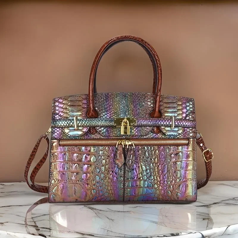 Elegant Minimalist Crossbody Purse - Luxury Women's Handbag With Vintage Inspired Stitching & Gold Accents
Elegant Minimalist Crossbody Purse - Luxury Women's Handbag With Vintage Inspired Stitching & Gold Accents