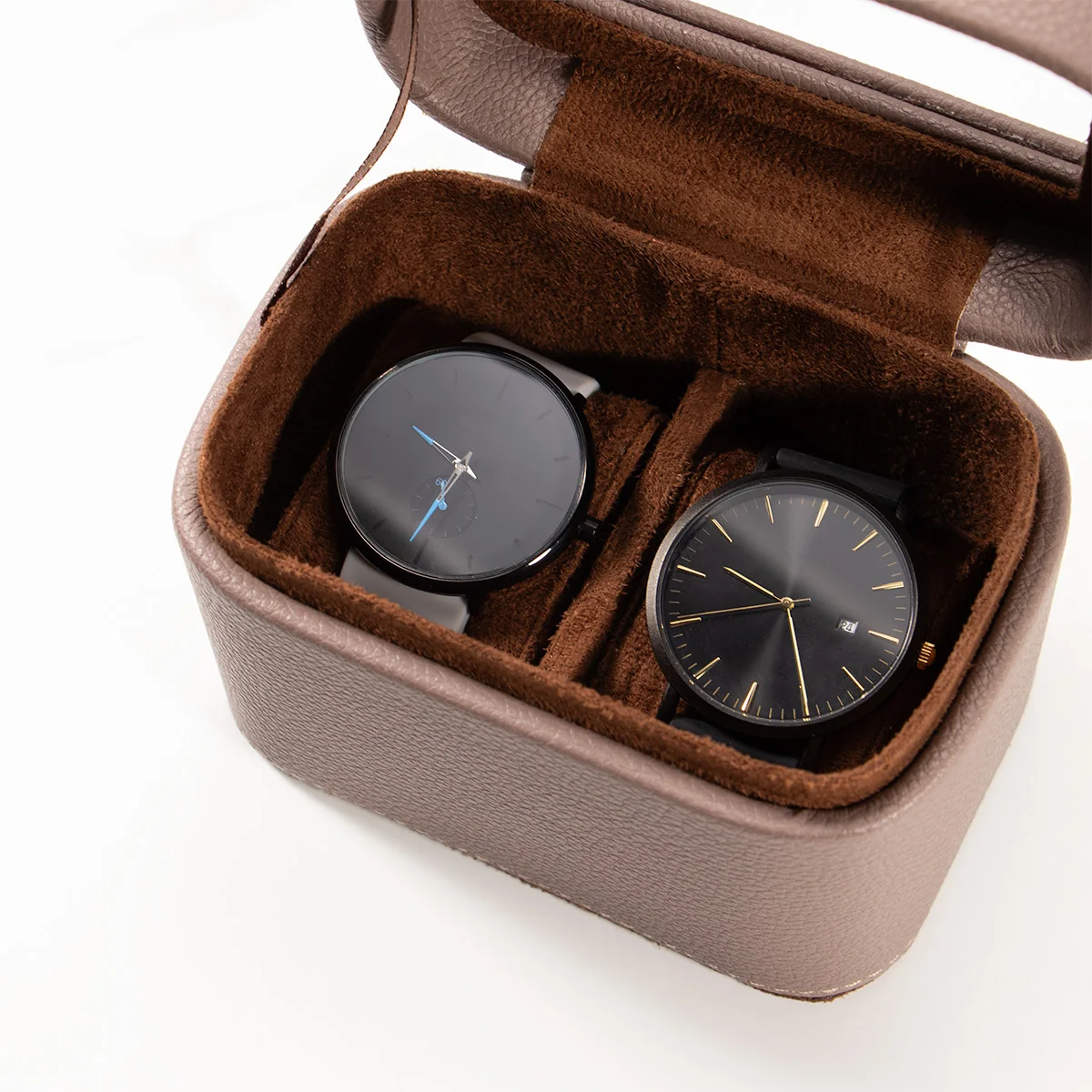 PU Leather Portable Watch Storage Box with Transparent Cover 2 Slot Travel Watch Case Wristwatch Storage Display Box Luxury Gift
PU Leather Portable Watch Storage Box with Transparent Cover 2 Slot Travel Watch Case Wristwatch Storage Display Box Luxury Gift