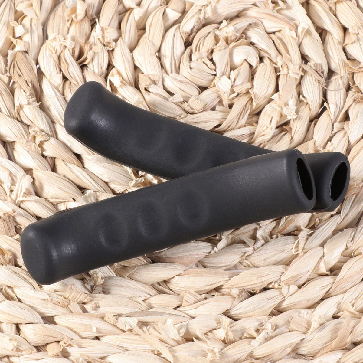 1Pair Brake Handle Sleeve Silicone Anti-Slip Comfortable for Mountain Bike Long Ride Fatigue Relief Universal Fit Handlebar
1Pair Brake Handle Sleeve Silicone Anti-Slip Comfortable for Mountain Bike Long Ride Fatigue Relief Universal Fit Handlebar