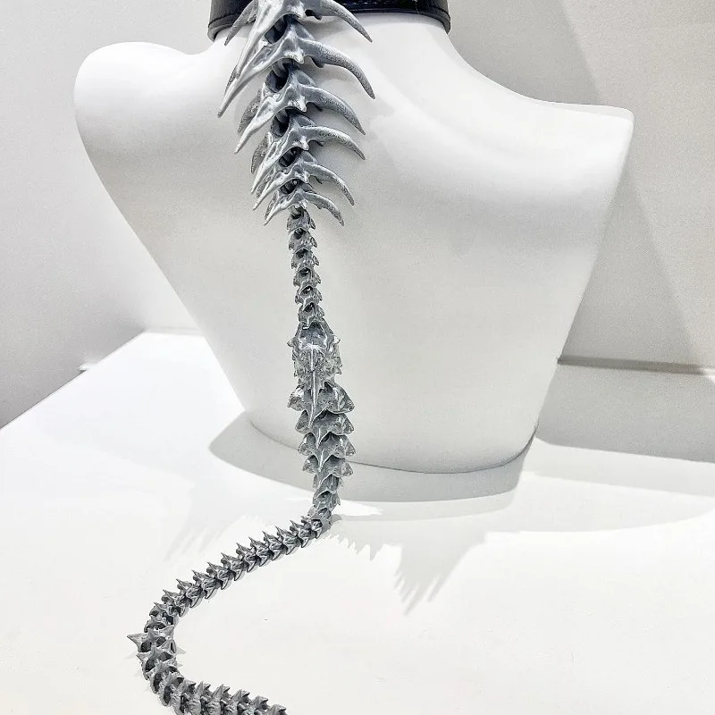 Dark Gothic Style Punk Dragon Spiny Spine Necklace Anime Cosplay Props for Women Men Halloween Carnival Party Accessoreis Gift
Dark Gothic Style Punk Dragon Spiny Spine Necklace Anime Cosplay Props for Women Men Halloween Carnival Party Accessoreis Gift