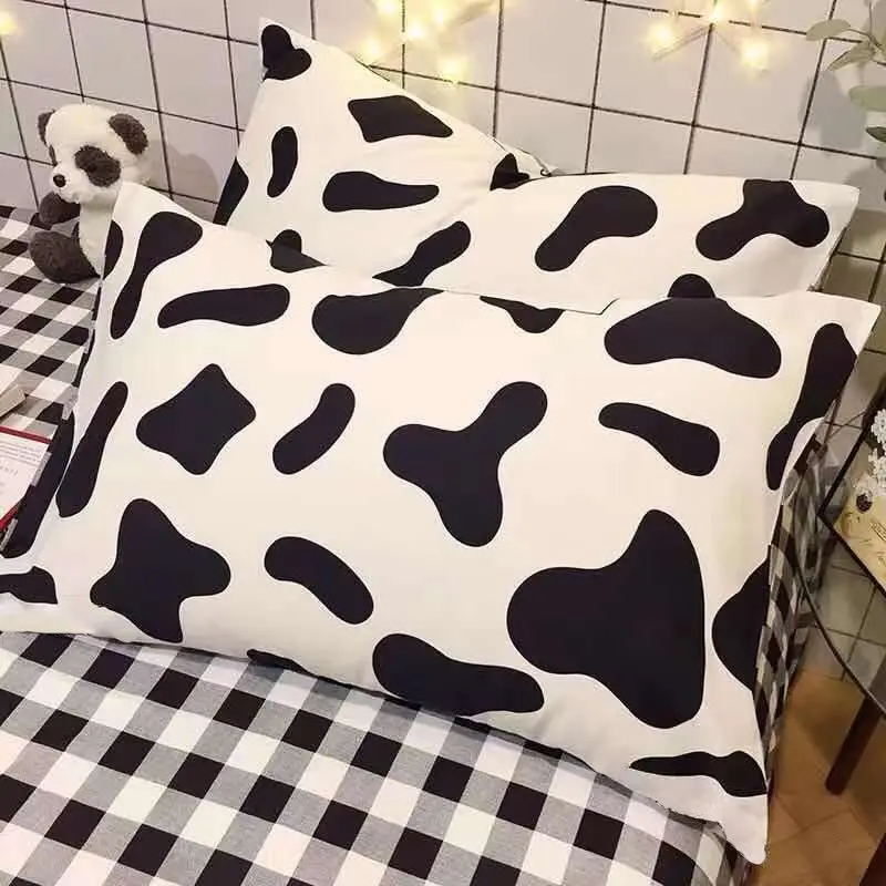 Cow Skin Bed Pillowcase Cow Spots Pillows Case for Girls Room Sofa Couch Girl Boy Kids Room Throw Pillow Cover Home Decor 30x50
Cow Skin Bed Pillowcase Cow Spots Pillows Case for Girls Room Sofa Couch Girl Boy Kids Room Throw Pillow Cover Home Decor 30x50