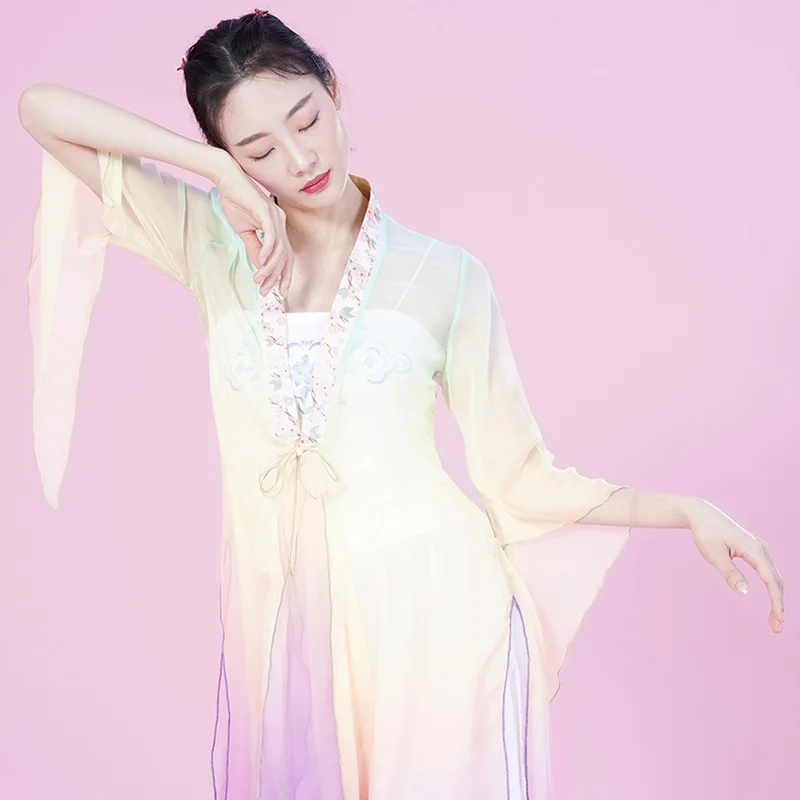 Fairy Chinese Dance Coat Women Festival Clothing Chiffon Festival Clothing Lyrical Dancewear Stage Costume Dancer Outfit JL4388
Fairy Chinese Dance Coat Women Festival Clothing Chiffon Festival Clothing Lyrical Dancewear Stage Costume Dancer Outfit JL4388