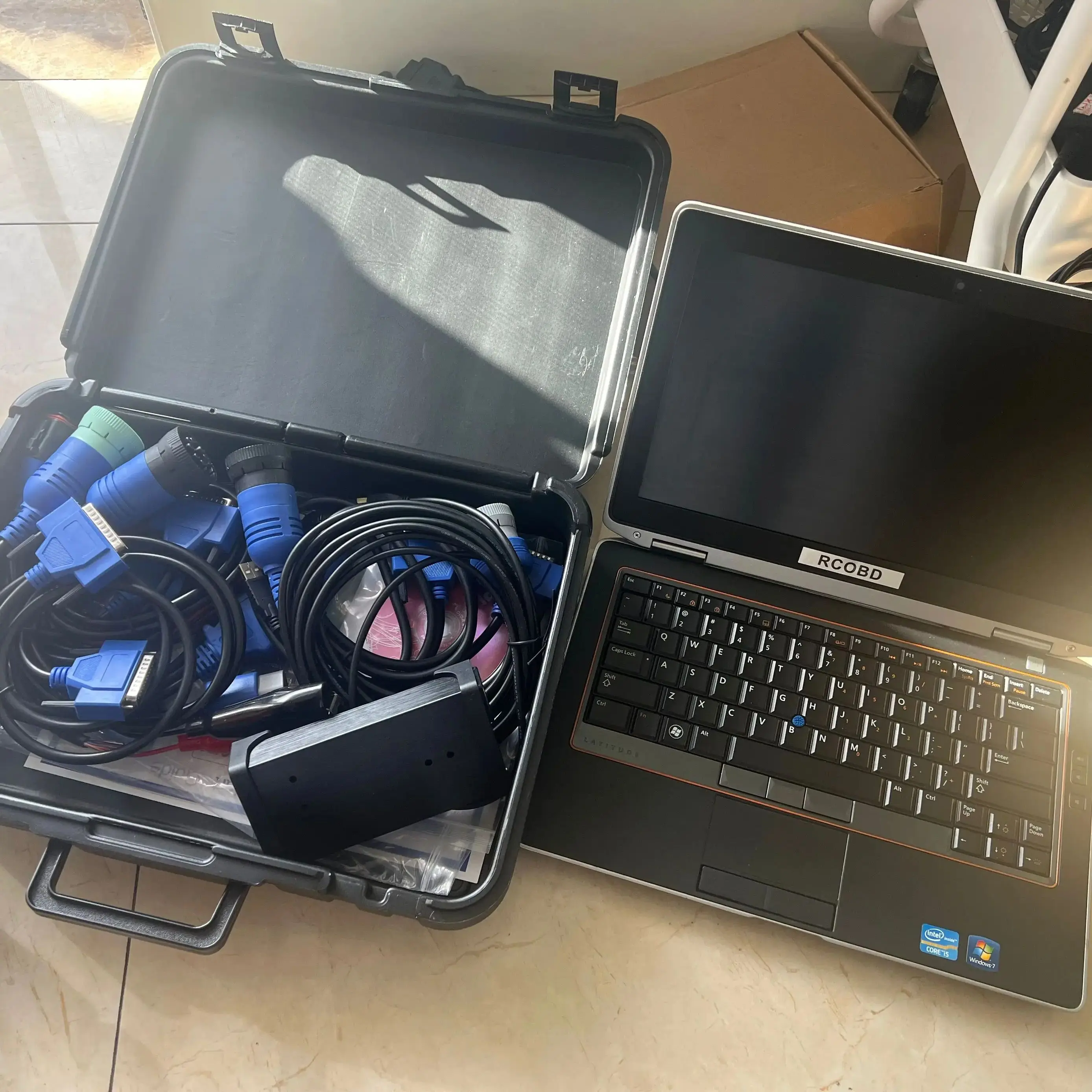 DPA5 Truck Diagnostic Tool USB DPA5 Dearborn Protocol Adapter DPA 5 Heavy-Duty Truck With Multi-Languages With Laptop E6420 i5 8
DPA5 Truck Diagnostic Tool USB DPA5 Dearborn Protocol Adapter DPA 5 Heavy-Duty Truck With Multi-Languages With Laptop E6420 i5 8