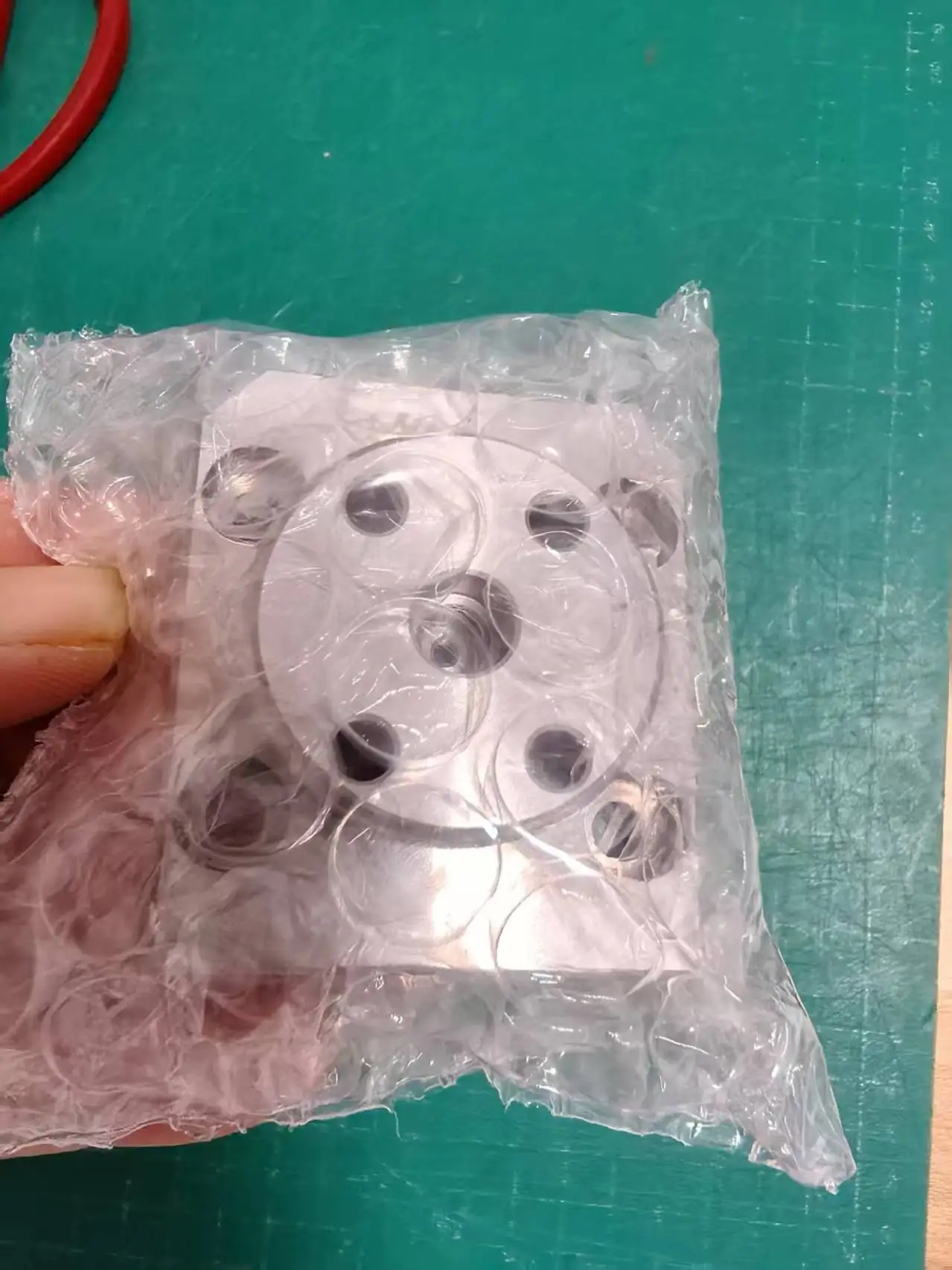 Guide base A290-8110-Y762 EDM Lower Die Guide Base apply for Fanuc wire cut EDM machine
Guide base A290-8110-Y762 EDM Lower Die Guide Base apply for Fanuc wire cut EDM machine