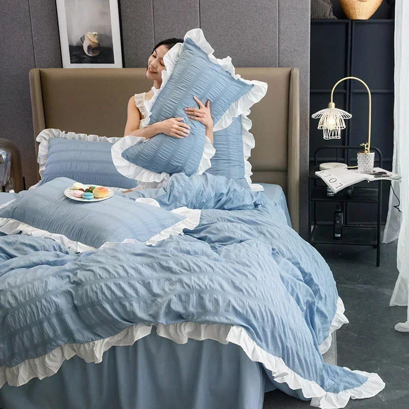 Ins Princess Korean Blue Duvet Cover Bed Skirt Pillowcase for Girls Soft Seersucker Lace Bedding Set Luxury Bed Linens
Ins Princess Korean Blue Duvet Cover Bed Skirt Pillowcase for Girls Soft Seersucker Lace Bedding Set Luxury Bed Linens