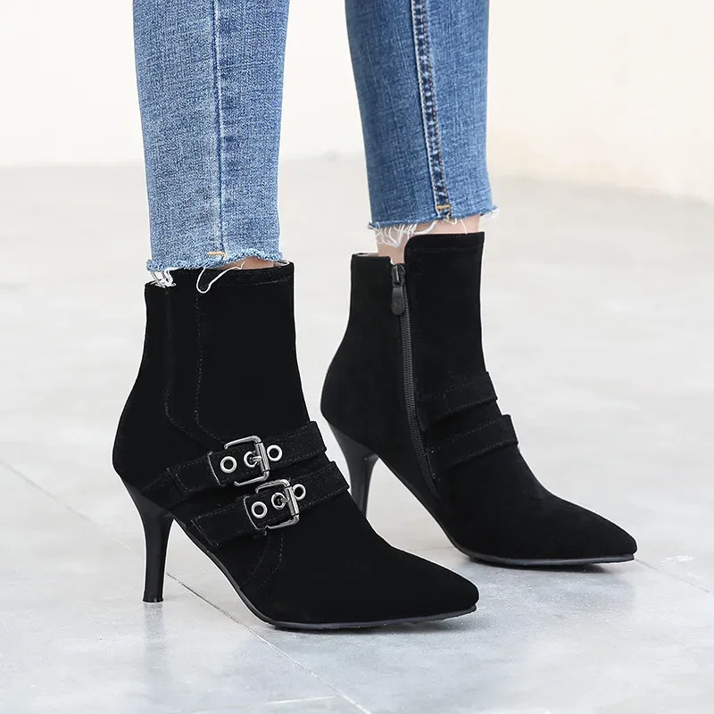 YMECHIC Autumn New Arrival Stiletto Sexy High Heels Ankle Boots Ladies Double Buckle Black Apricot Pointed Toe Women Shoes 2025
YMECHIC Autumn New Arrival Stiletto Sexy High Heels Ankle Boots Ladies Double Buckle Black Apricot Pointed Toe Women Shoes 2025