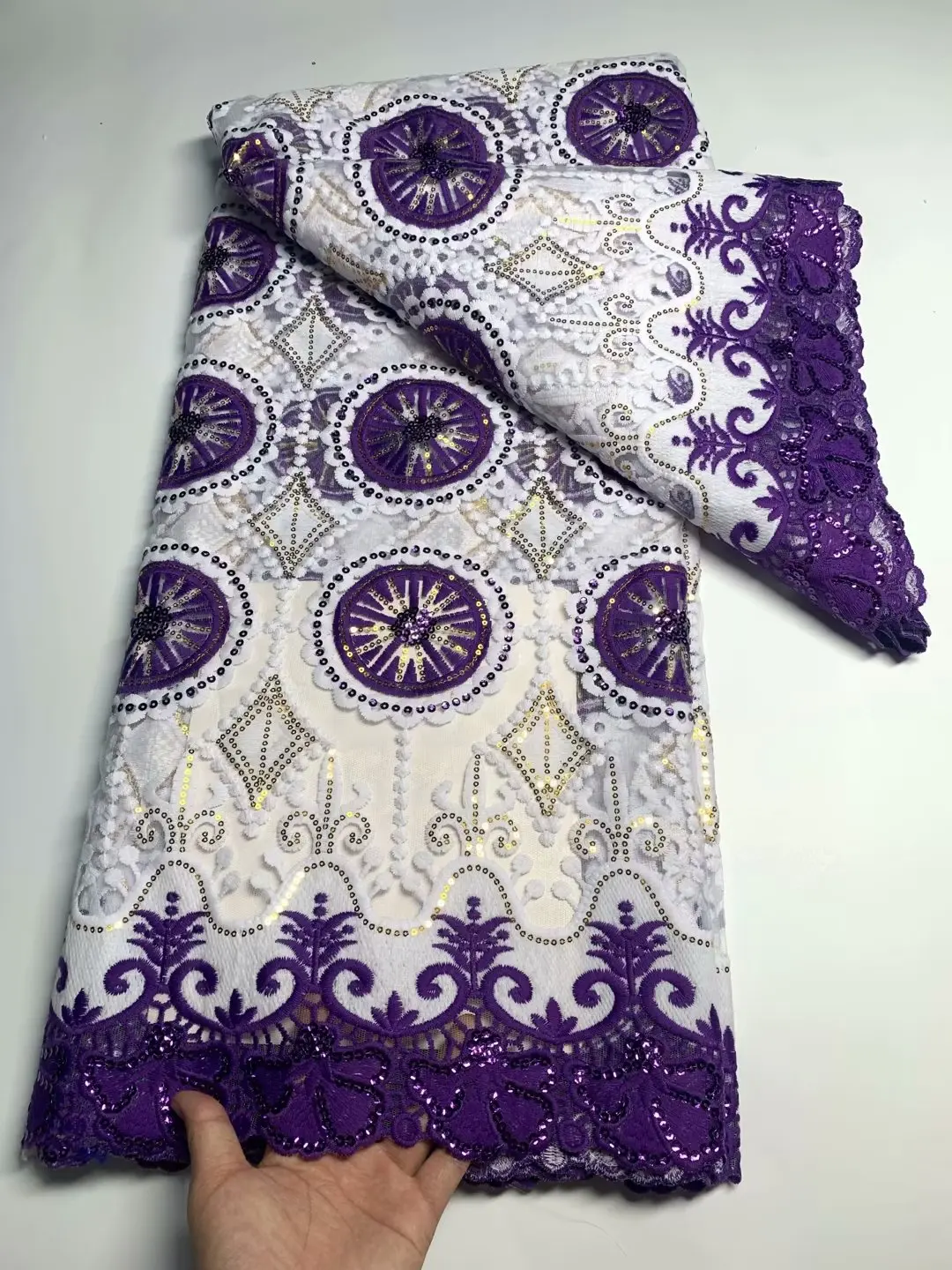 Purple African Mesh Lace Fabric With Sequins Nigerian Milk Silk Lace Fabric French Tulle Lace Fabric For Wedding Party 5 Yards
Purple African Mesh Lace Fabric With Sequins Nigerian Milk Silk Lace Fabric French Tulle Lace Fabric For Wedding Party 5 Yards