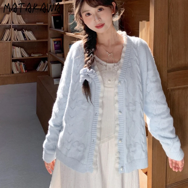 Matakawa Sweet Ruffles Cardigans Blue Contrast Color Autumn Winter Elegant Woman Sweaters V Neck Korean Fashion Sueter Mujer
Matakawa Sweet Ruffles Cardigans Blue Contrast Color Autumn Winter Elegant Woman Sweaters V Neck Korean Fashion Sueter Mujer