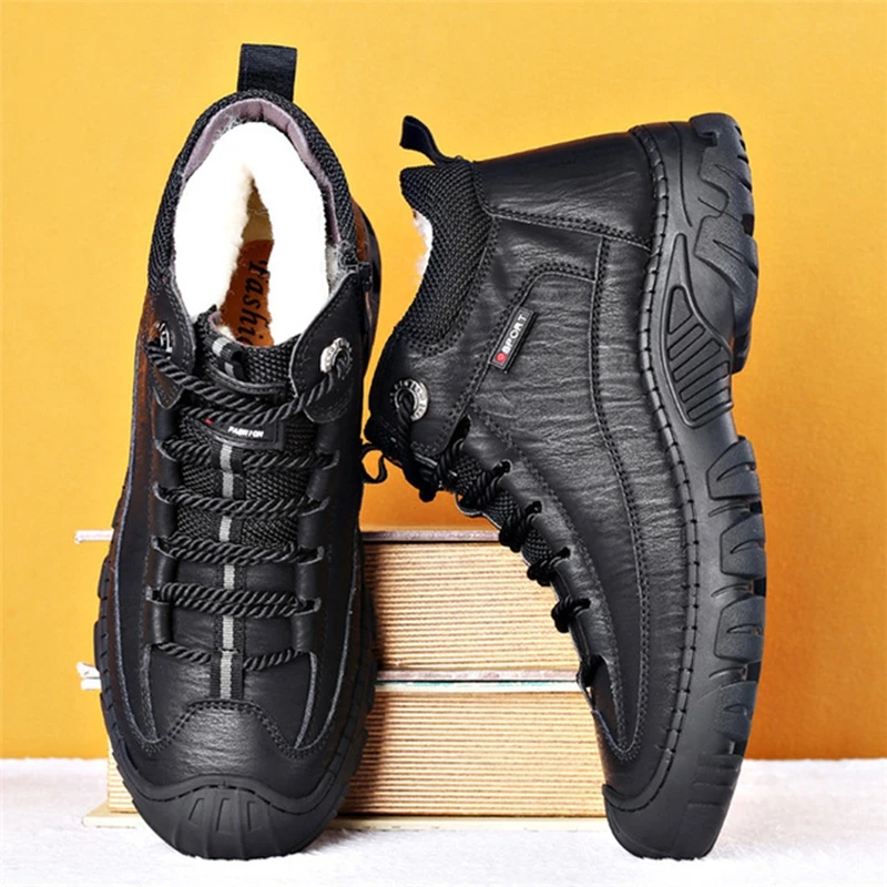 Men Snow Boots 2021 Winter Warm Leather High Top Men's Shoes Large Size wool Retro Casual Men's Boots Botas Hombre
Men Snow Boots 2021 Winter Warm Leather High Top Men's Shoes Large Size wool Retro Casual Men's Boots Botas Hombre
