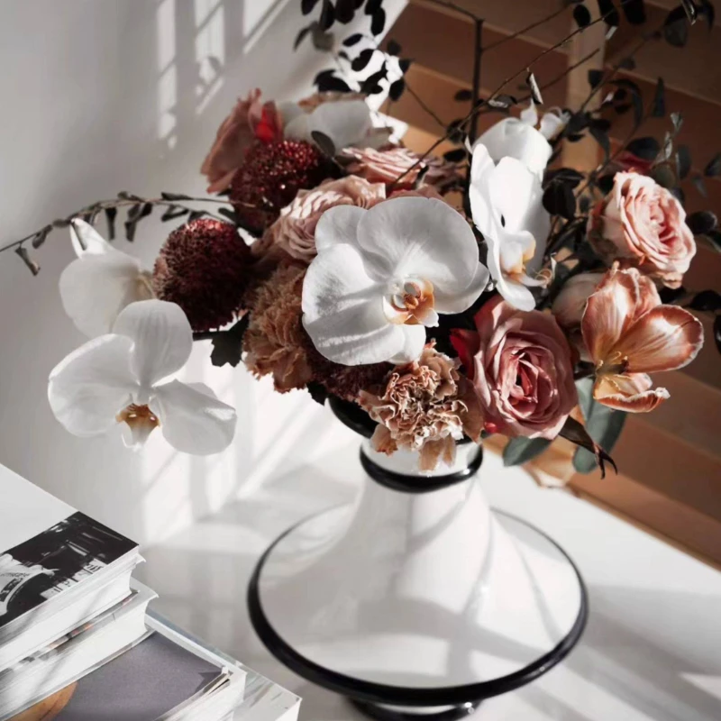 Ceramic Vase Nordic Style Hydroponic Flower Container for Room Table Centerpiece Living Room Entrance Decor Modern Home Gift
Ceramic Vase Nordic Style Hydroponic Flower Container for Room Table Centerpiece Living Room Entrance Decor Modern Home Gift