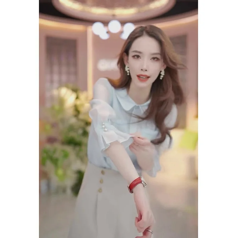 Ele Gentle Sle Doll Collar ort Sve Chiffon irt Summer New Bead Design Unique Small ence Top Women's Faion
Ele Gentle Sle Doll Collar ort Sve Chiffon irt Summer New Bead Design Unique Small ence Top Women's Faion