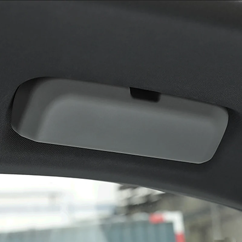 Car styling Sunglasses storage Box Sunglass Eye Glasses Holder Box Case For Porsche Macan Cayenne Panamera Auto Accessories
Car styling Sunglasses storage Box Sunglass Eye Glasses Holder Box Case For Porsche Macan Cayenne Panamera Auto Accessories