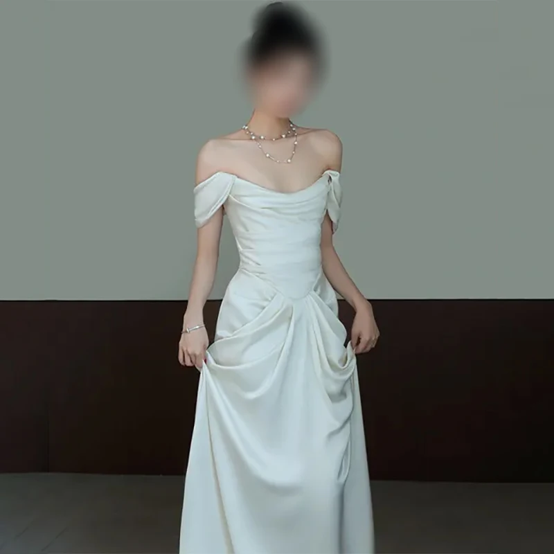 Light One ShoulderEvening Dresses floor-length Backless Simple White fold Prom Occasion
Light One ShoulderEvening Dresses floor-length Backless Simple White fold Prom Occasion