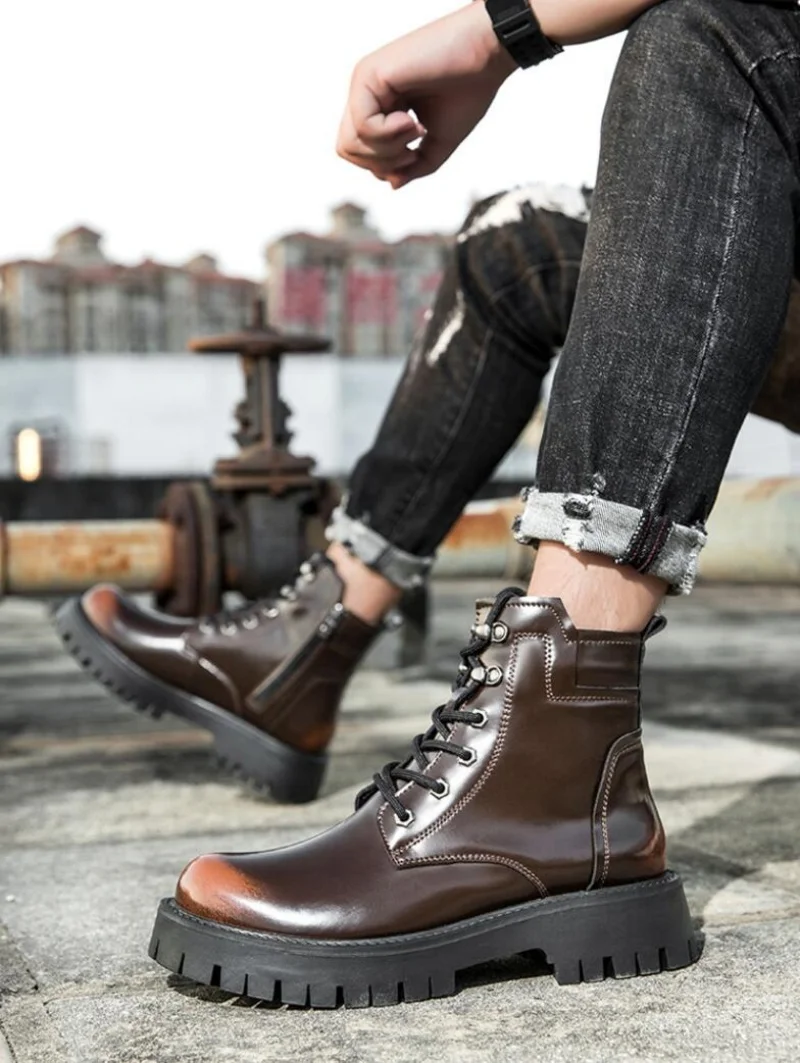 Новые удобные осенне-зимние теплые меховые ботинки из натуральной кожи, мягкие мужские нескользящие ботинки ручной работы в британском стиле, размер 38-44
Новые удобные осенне-зимние теплые меховые ботинки из натуральной кожи, мягкие мужские нескользящие ботинки ручной работы в британском стиле, размер 38-44