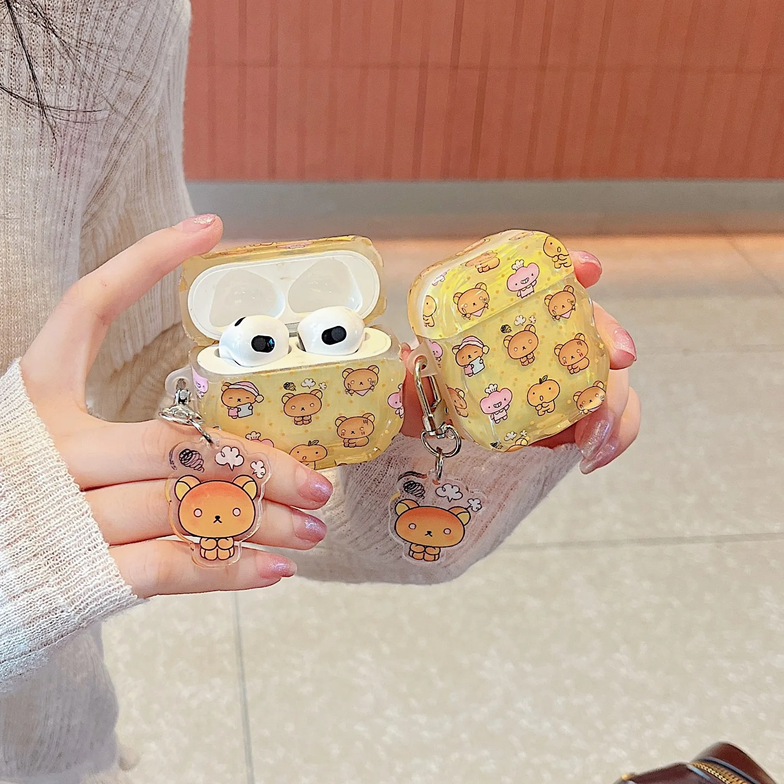 INS Style For R-RilakkumaBear Earphone Case For AirPods 1 2 3 4 AirPods Pro Pro 2 Pro 3 With Charm Keychain Shockproof Cover
INS Style For R-RilakkumaBear Earphone Case For AirPods 1 2 3 4 AirPods Pro Pro 2 Pro 3 With Charm Keychain Shockproof Cover