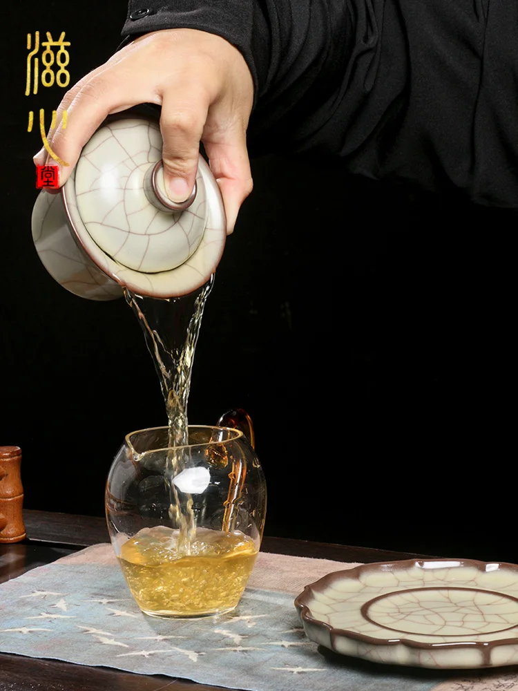 High-End Handmade Kiln Opening Film Line Raising Single Retro Ceramic Gaiwan Anti-Scald Tea Bowl
High-End Handmade Kiln Opening Film Line Raising Single Retro Ceramic Gaiwan Anti-Scald Tea Bowl