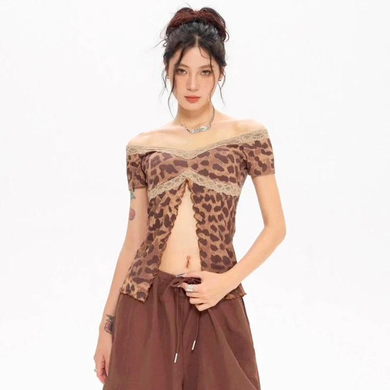 Top women Summer trend 2025 leopard print Short sleeve tee sexy gyaru crop Vintage clothing Lace patchwork Off shoulder T-shirt
Top women Summer trend 2025 leopard print Short sleeve tee sexy gyaru crop Vintage clothing Lace patchwork Off shoulder T-shirt