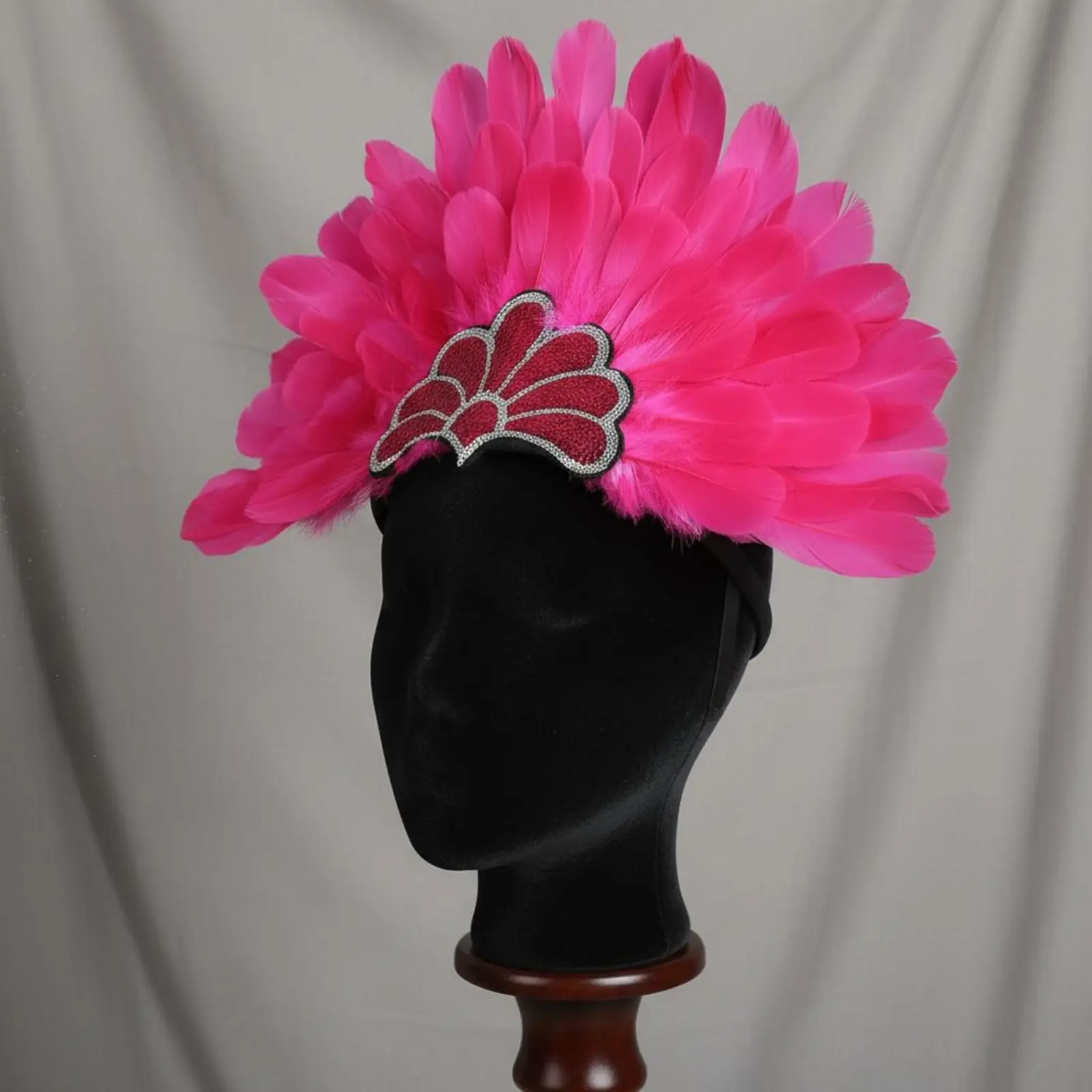 Sequins Feather Headpiece Real Feathers Glitter Feather Headband Headwear Festive Procession Costume Accessory Adjustable
Sequins Feather Headpiece Real Feathers Glitter Feather Headband Headwear Festive Procession Costume Accessory Adjustable