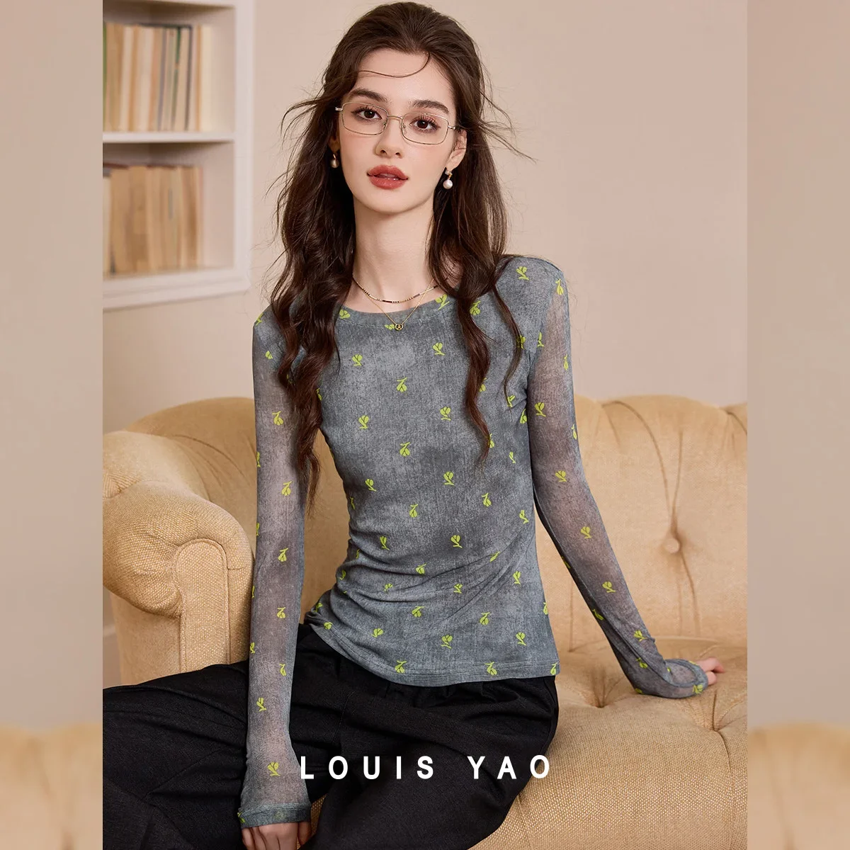 LOUIS YAO New Sweet Printed Long Sleeve Tees 2025 Autumn Casual Micro Elastic Top Round Neck Regular Shoulder Women's T-shirt
LOUIS YAO New Sweet Printed Long Sleeve Tees 2025 Autumn Casual Micro Elastic Top Round Neck Regular Shoulder Women's T-shirt