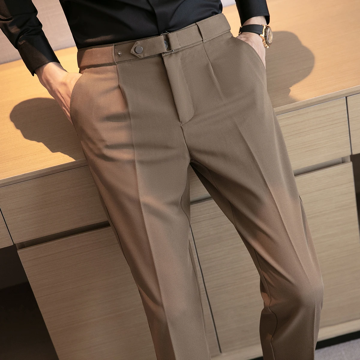 Men Spring Autumn Belt Decoration Casual Dress Pants 2022 Fashion Slim Fit Suit Pants Streetwear Social Business Men Trousers
Men Spring Autumn Belt Decoration Casual Dress Pants 2022 Fashion Slim Fit Suit Pants Streetwear Social Business Men Trousers