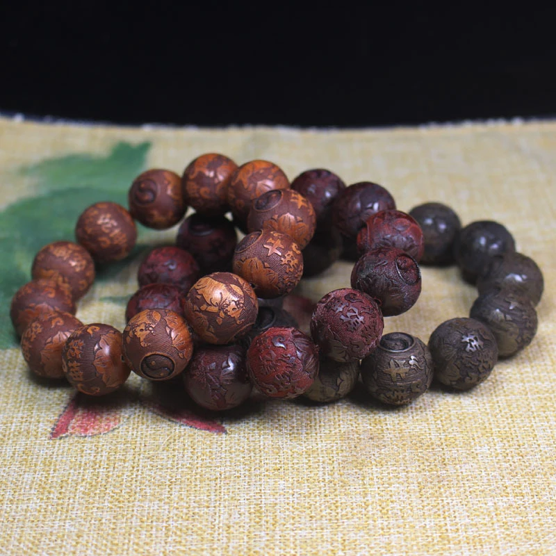 Ethnic Style Rosewood and Sandalwood Buddha Bead Bracelet 20mm, "Turn the Tide" Sandalwood Artistic Bracelet
Ethnic Style Rosewood and Sandalwood Buddha Bead Bracelet 20mm, "Turn the Tide" Sandalwood Artistic Bracelet