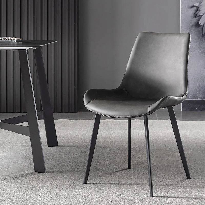 Скандинавский обеденный стул для домашнего использования, мебель, компьютерный стул в стиле ретро, роскошный ресторанный отель, простой кожаный обеденный стул со спинкой, новый
Скандинавский обеденный стул для домашнего использования, мебель, компьютерный стул в стиле ретро, роскошный ресторанный отель, простой кожаный обеденный стул со спинкой, новый