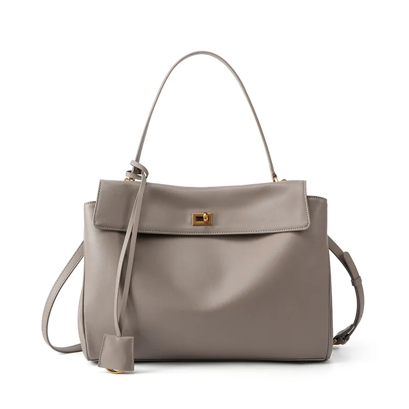 Large Capacity Women's Leather Handbag High-End Single Shoulder Crossbody Tote for Commuting
Large Capacity Women's Leather Handbag High-End Single Shoulder Crossbody Tote for Commuting
