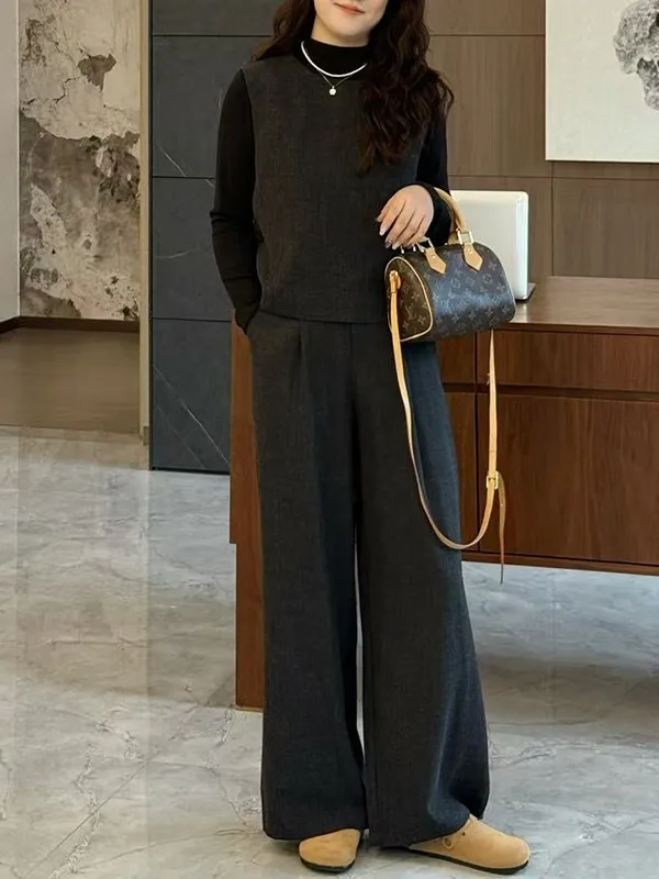 Ladies' Autumn Winter Lazy Style Casual Wide Leg Pants Three Piece Set High Collar Button up T-Shirt Sleeveless Vest Top
Ladies' Autumn Winter Lazy Style Casual Wide Leg Pants Three Piece Set High Collar Button up T-Shirt Sleeveless Vest Top