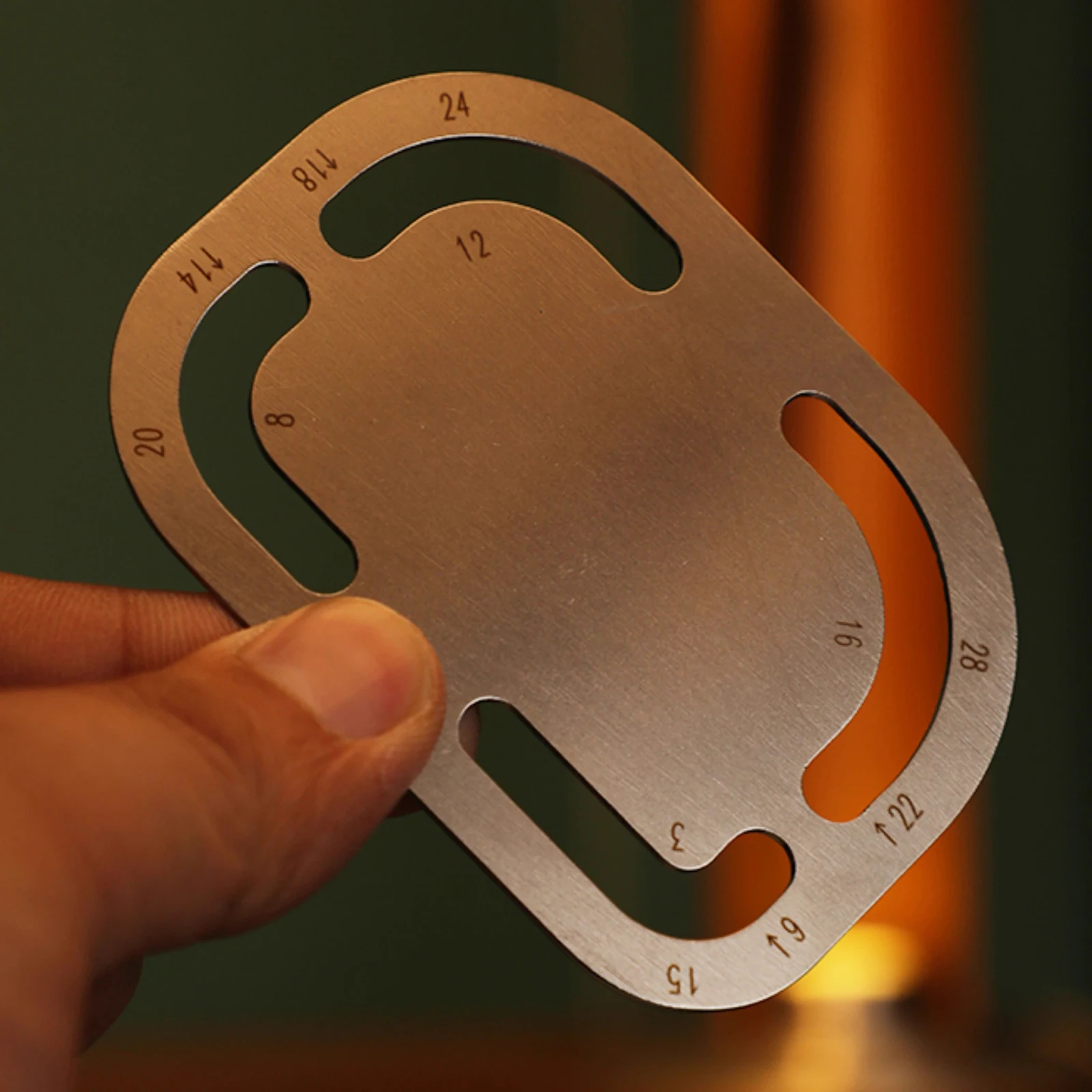 Stainless Steel Leather Strap Corner Templates, Handmade DIY Leather Chamfer Positioning Ruler
Stainless Steel Leather Strap Corner Templates, Handmade DIY Leather Chamfer Positioning Ruler