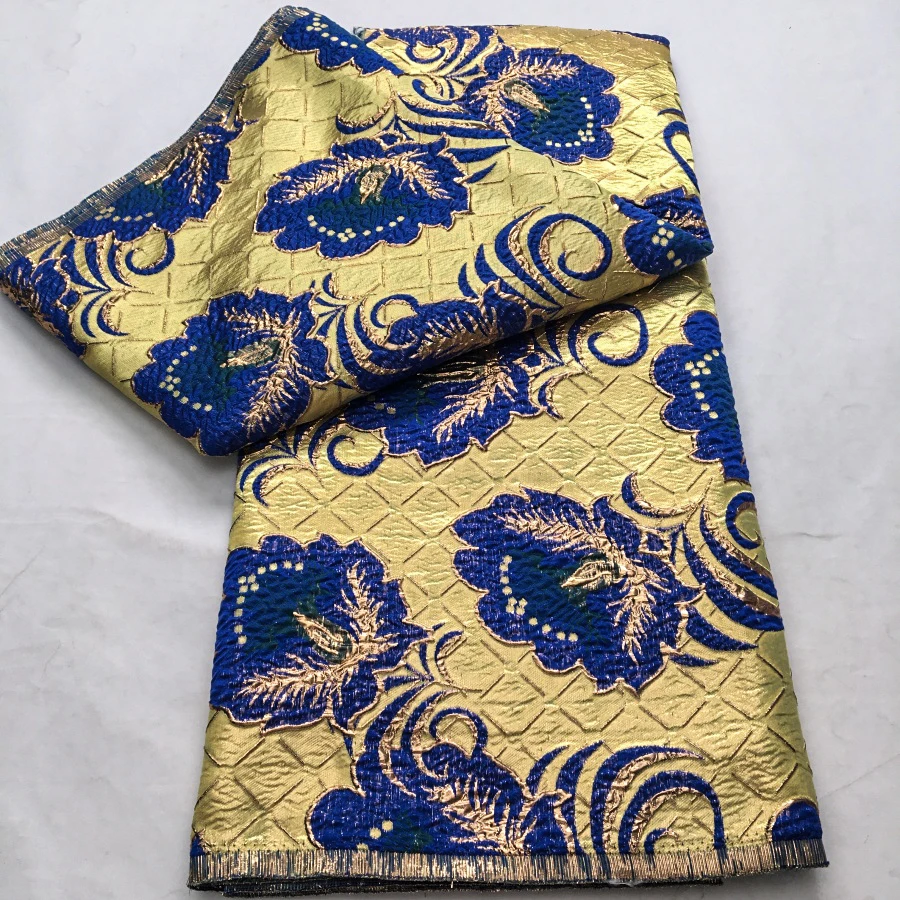 Высококачественная французская парчовая кружевная ткань Zhenguiru, 5 ярдов, африканское жаккардовое кружево, ткань для пошива платьев 2026 для женщин, для рукоделия и шитья
Высококачественная французская парчовая кружевная ткань Zhenguiru, 5 ярдов, африканское жаккардовое кружево, ткань для пошива платьев 2026 для женщин, для рукоделия и шитья