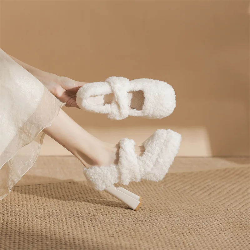 Bloomsteps, Новое поступление зимы 2025, женские сапоги из овчины на массивном каблуке - белые нишевые винтажные туфли-лодочки с низким вырезом на подкладке на высоком каблуке
Bloomsteps, Новое поступление зимы 2025, женские сапоги из овчины на массивном каблуке - белые нишевые винтажные туфли-лодочки с низким вырезом на подкладке на высоком каблуке