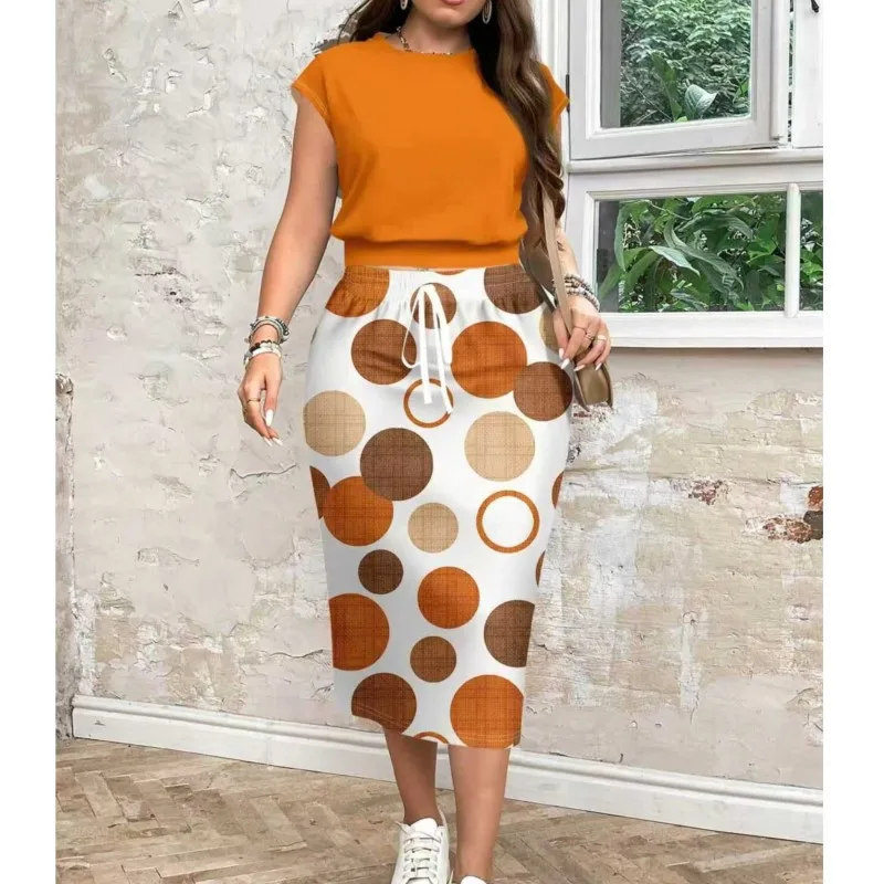 Woman's Casual Half Skirt Two-piece Set Spring Summer Fashion O-neck Sleeveless Short Tops Skirt Suit Plus-size Ladies Clothing
Woman's Casual Half Skirt Two-piece Set Spring Summer Fashion O-neck Sleeveless Short Tops Skirt Suit Plus-size Ladies Clothing