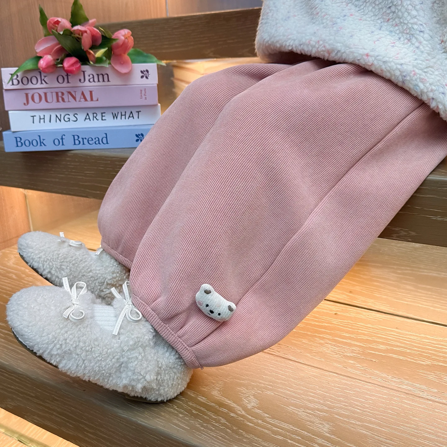 UNITIM штаны для маленьких девочек с аппликацией в виде медведя, утепленные детские штаны для бега для маленьких девочек, новые зимние штаны с эластичной резинкой на талии для маленьких девочек
UNITIM штаны для маленьких девочек с аппликацией в виде медведя, утепленные детские штаны для бега для маленьких девочек, новые зимние штаны с эластичной резинкой на талии для маленьких девочек