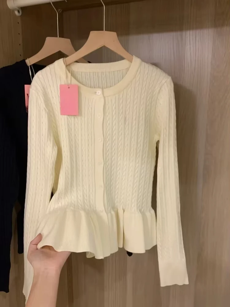 Autumn Winter Vintage Chic Knit O-neck Tops Women Casual Fashion Long Sleeve Solid Slim Sweater Design Elastic Ruffle Knitwear
Autumn Winter Vintage Chic Knit O-neck Tops Women Casual Fashion Long Sleeve Solid Slim Sweater Design Elastic Ruffle Knitwear