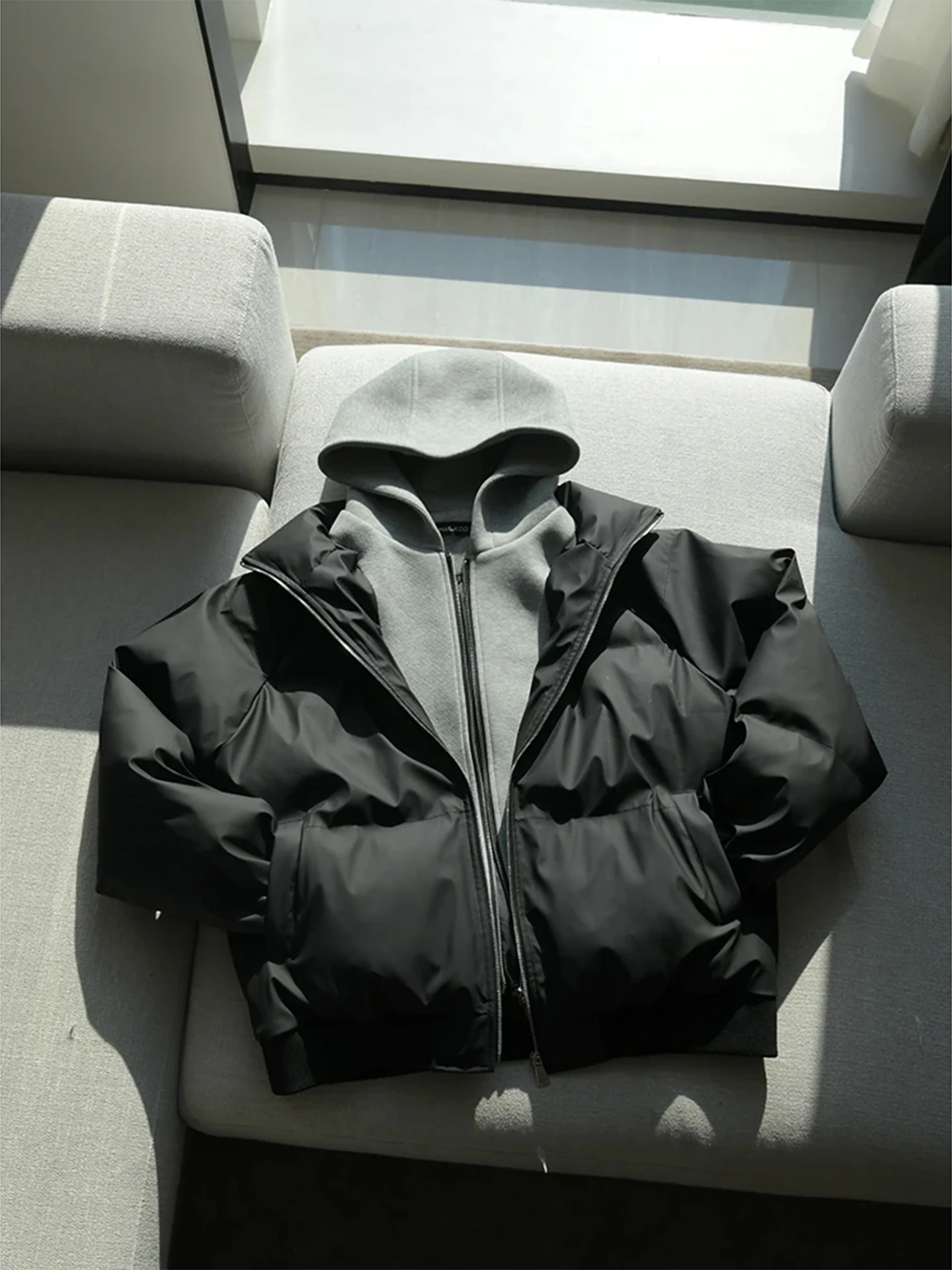 Мужское зимнее пальто на пуху из искусственной кожи American Sle ort Thiened с капюшоном, хлопковое теплое пальто Sle Jaet
Мужское зимнее пальто на пуху из искусственной кожи American Sle ort Thiened с капюшоном, хлопковое теплое пальто Sle Jaet