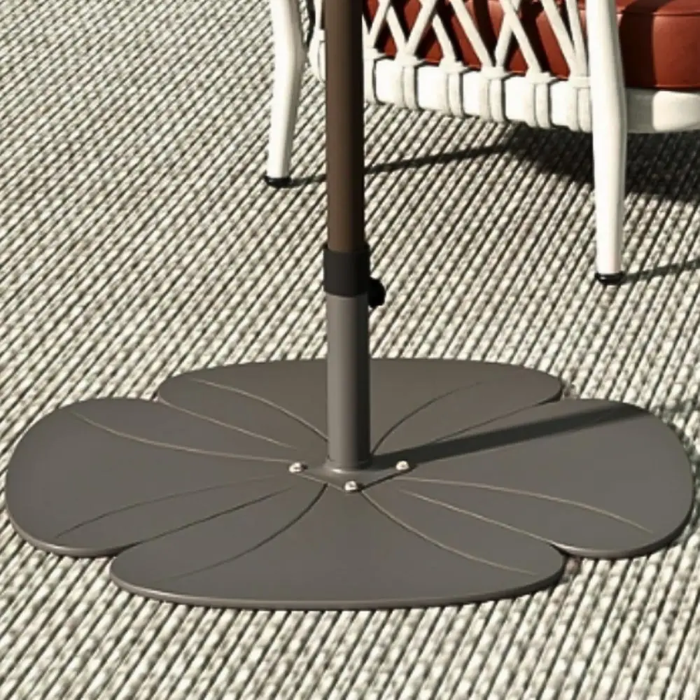 Sturdy 30 Outdoor Umbrella Base - 4-Panel Iron Stand for Enhanced Stability and Wider Ground Contact
Sturdy 30 Outdoor Umbrella Base - 4-Panel Iron Stand for Enhanced Stability and Wider Ground Contact
