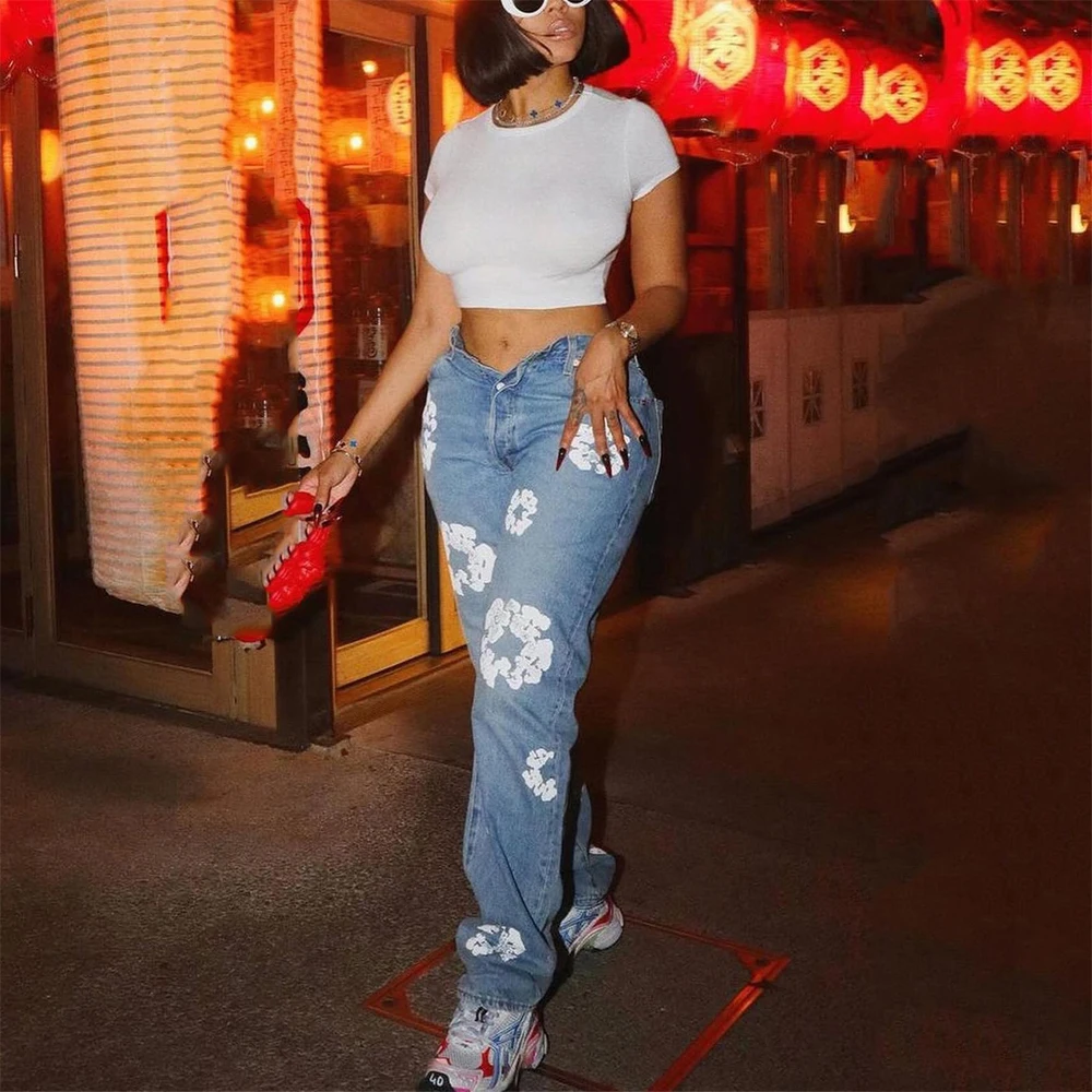 Fashion Women Jeans Pants 2025 New High Waisted Strong Elastic High Street Daily Wear Denim Trousers Pants Bottom Wholesale Hot
Fashion Women Jeans Pants 2025 New High Waisted Strong Elastic High Street Daily Wear Denim Trousers Pants Bottom Wholesale Hot