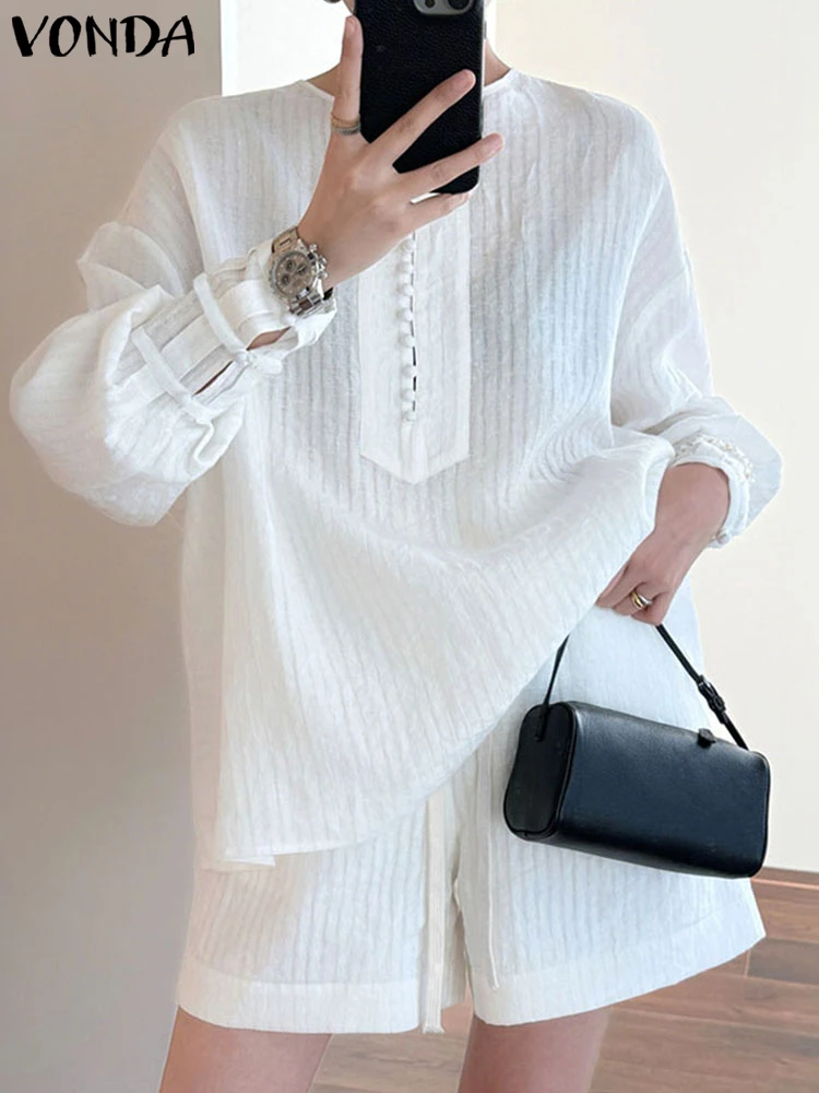 VONDA 2025 Women Two-piece Outfits Long Sleeve Shirts and Elastic Waist Shorts Autumn Solid Short Sets Casual Matching Sets 
VONDA 2025 Women Two-piece Outfits Long Sleeve Shirts and Elastic Waist Shorts Autumn Solid Short Sets Casual Matching Sets