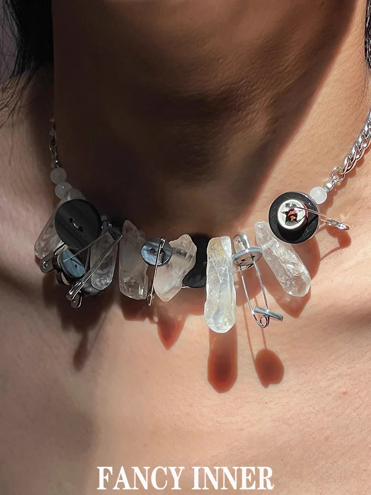 2025 New Punk Necklace Metal Irregular Transparent Ice Cube Natural Stone Button Pin Unisex Choker for Women and Men Jewelry
2025 New Punk Necklace Metal Irregular Transparent Ice Cube Natural Stone Button Pin Unisex Choker for Women and Men Jewelry